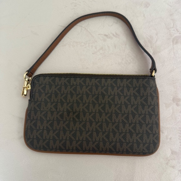 Michael Kors Jet Set Signature Logo Wristlet / Mini Shoulder Bag – Brown - Picture 4 of 4